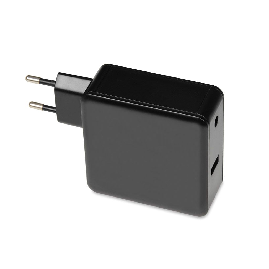 iBox IUZ65WA 18,5-20,5V / 3,5A 65W univerzális hálózati notebook töltő