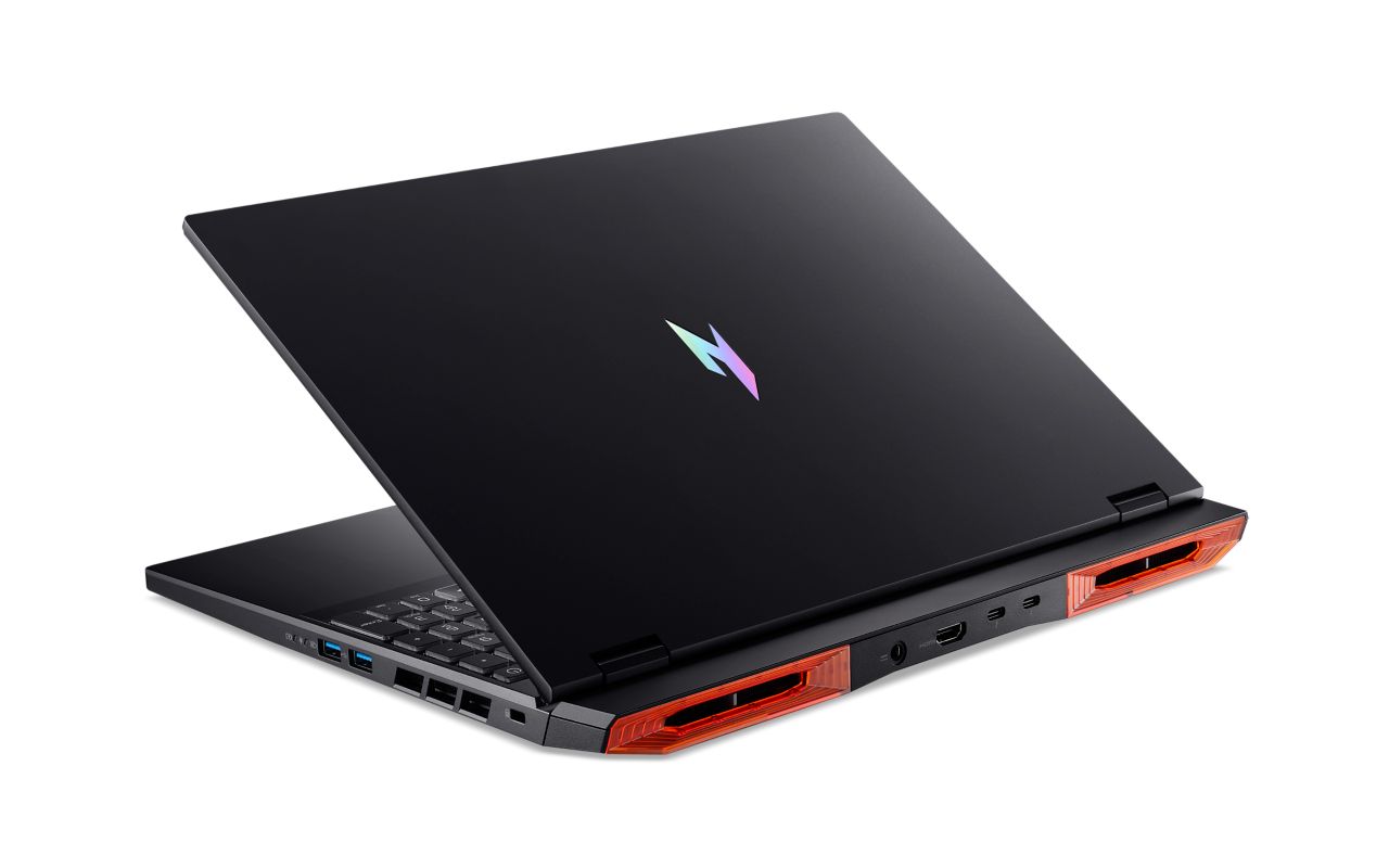 Acer Aspire Nitro 16 AN16-73-540P Black