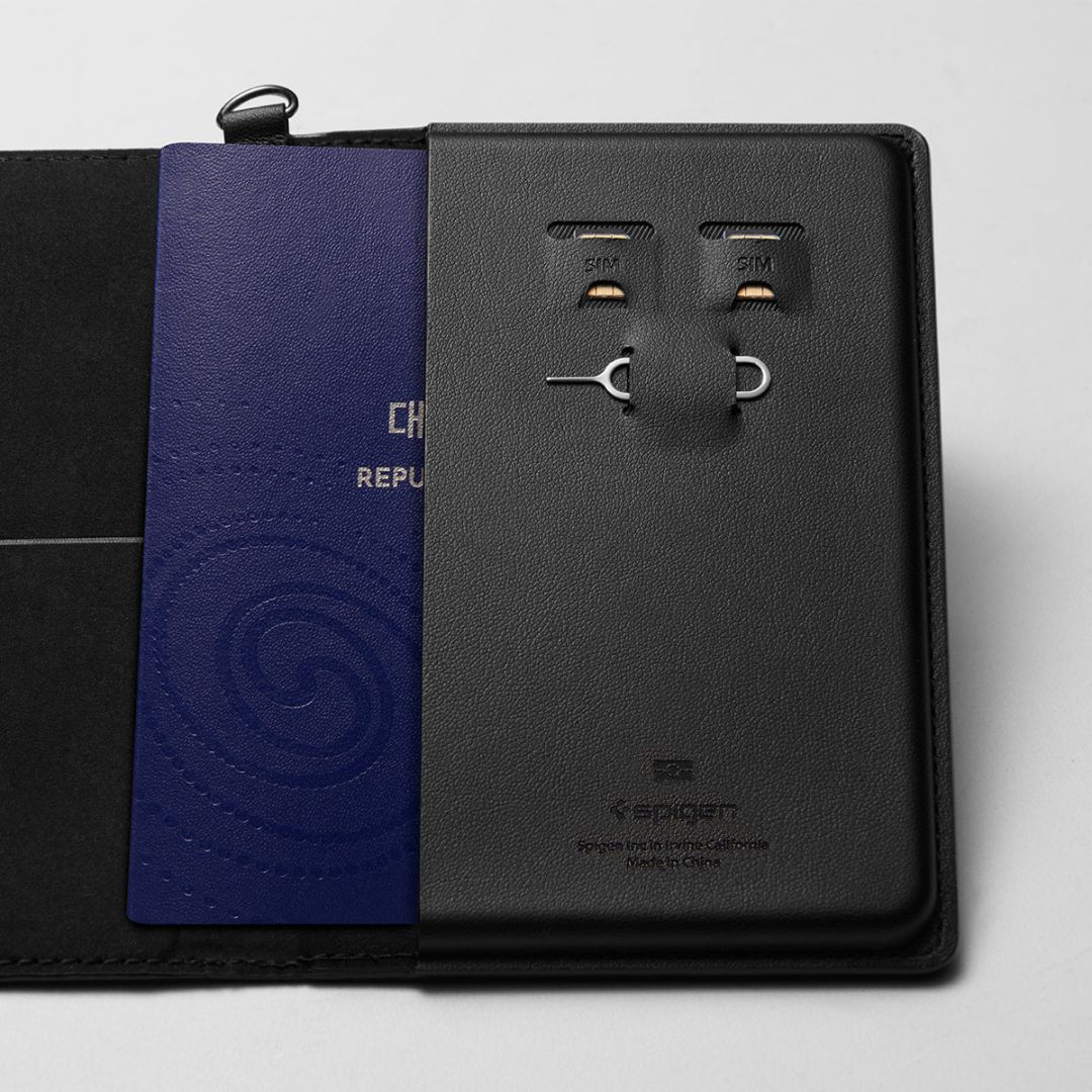 Spigen Universal Passport Holder Black