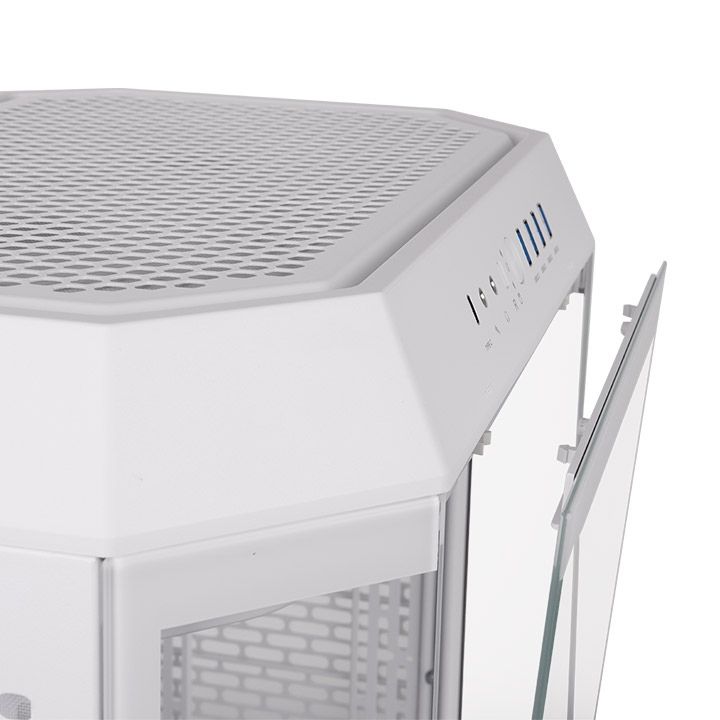 Thermaltake The Tower 600 Mid Tower Chassis Snow