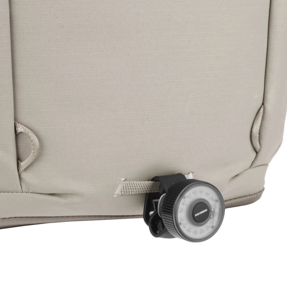 Vanguard B25L Veo Metro Backpack Cream