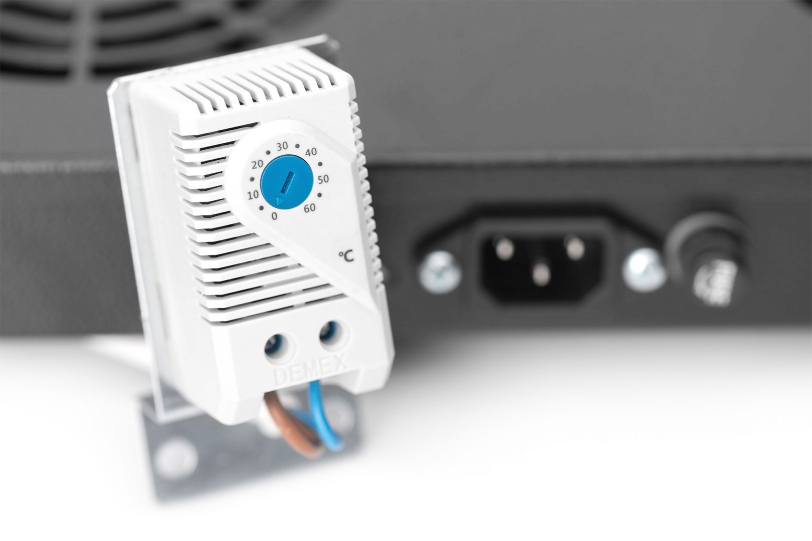 Digitus Ventilation unit for 483 mm (19