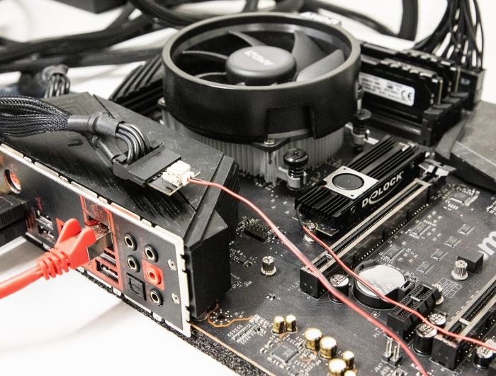 DeLock Heat sink with Fan for M.2 SSD 2280 Black