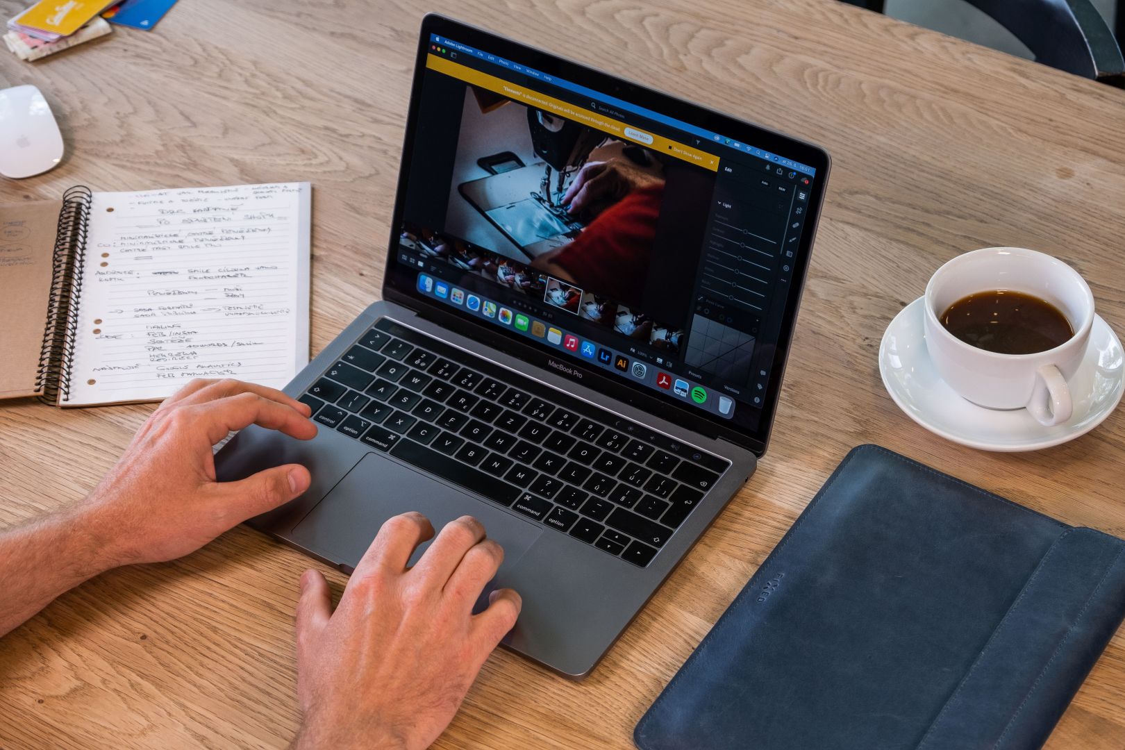 FIXED Oxford bőr tok Apple MacBook Pro 13