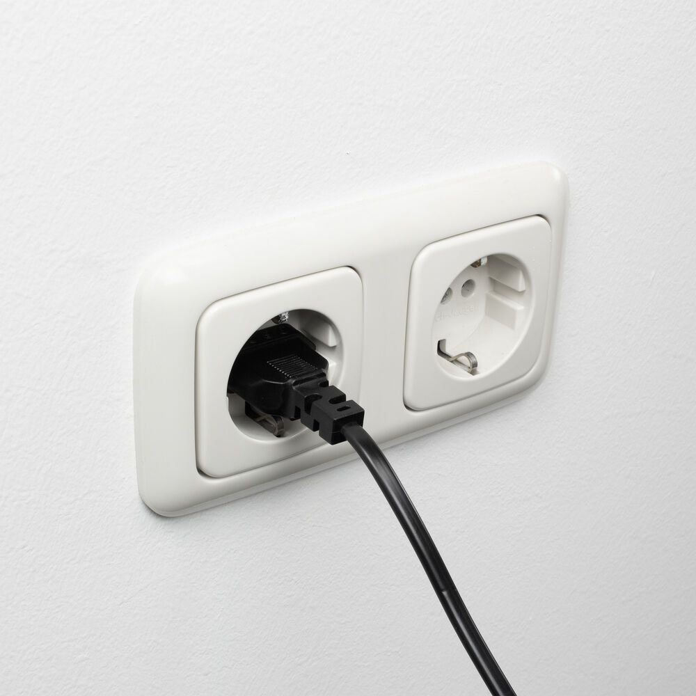 ACT Powercord Euro male - C7 female (angled left/right) 2m Black