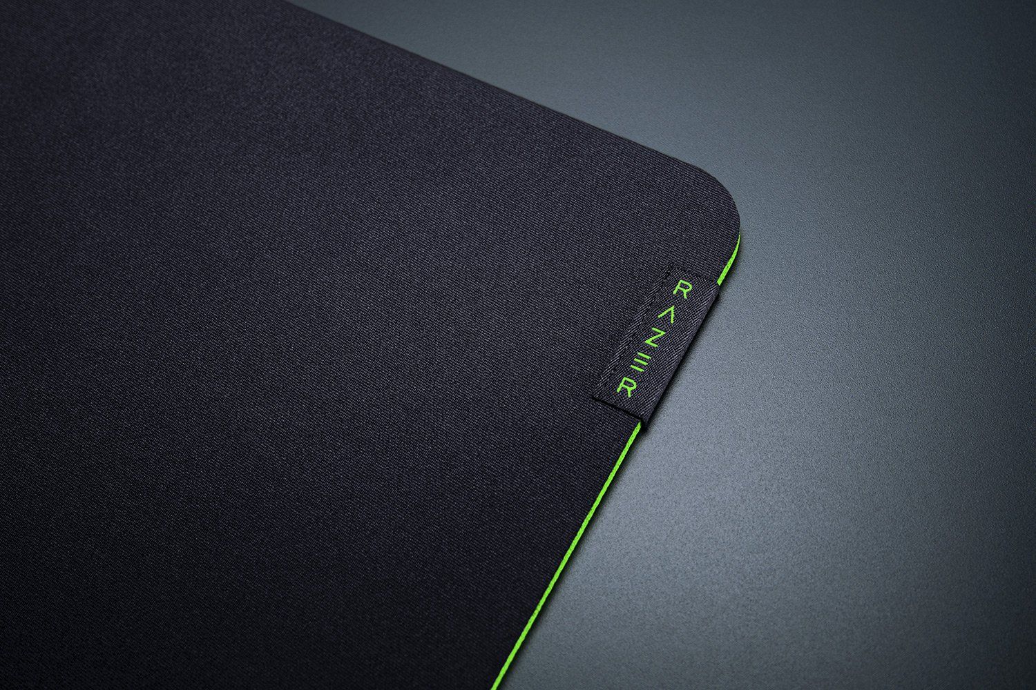 Razer Gigantus V2 Large Egérpad Black/Green