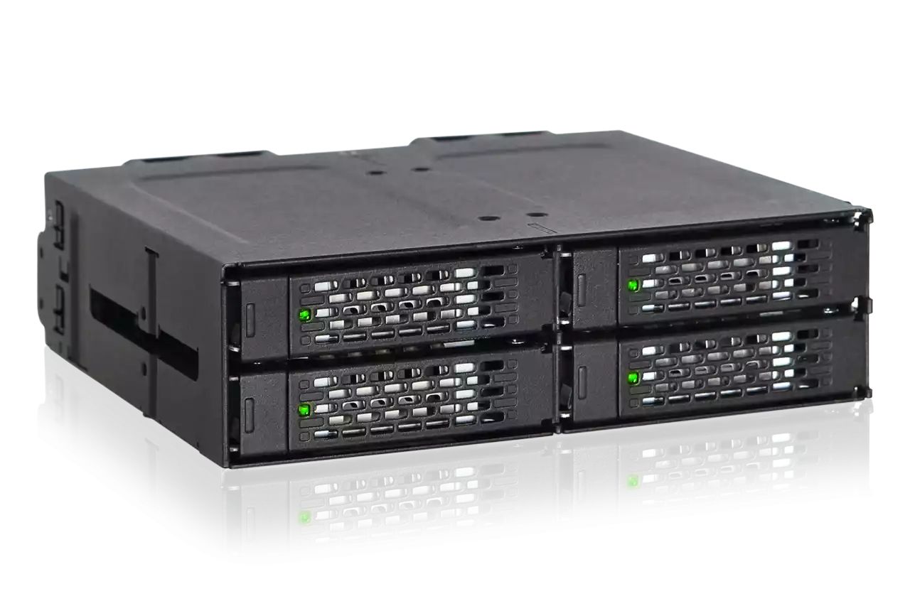 IcyDock ToughArmor MB699VP-B V3 4 Bay 2.5