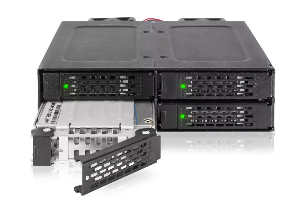 IcyDock ToughArmor MB699VP-B V3 4 Bay 2.5