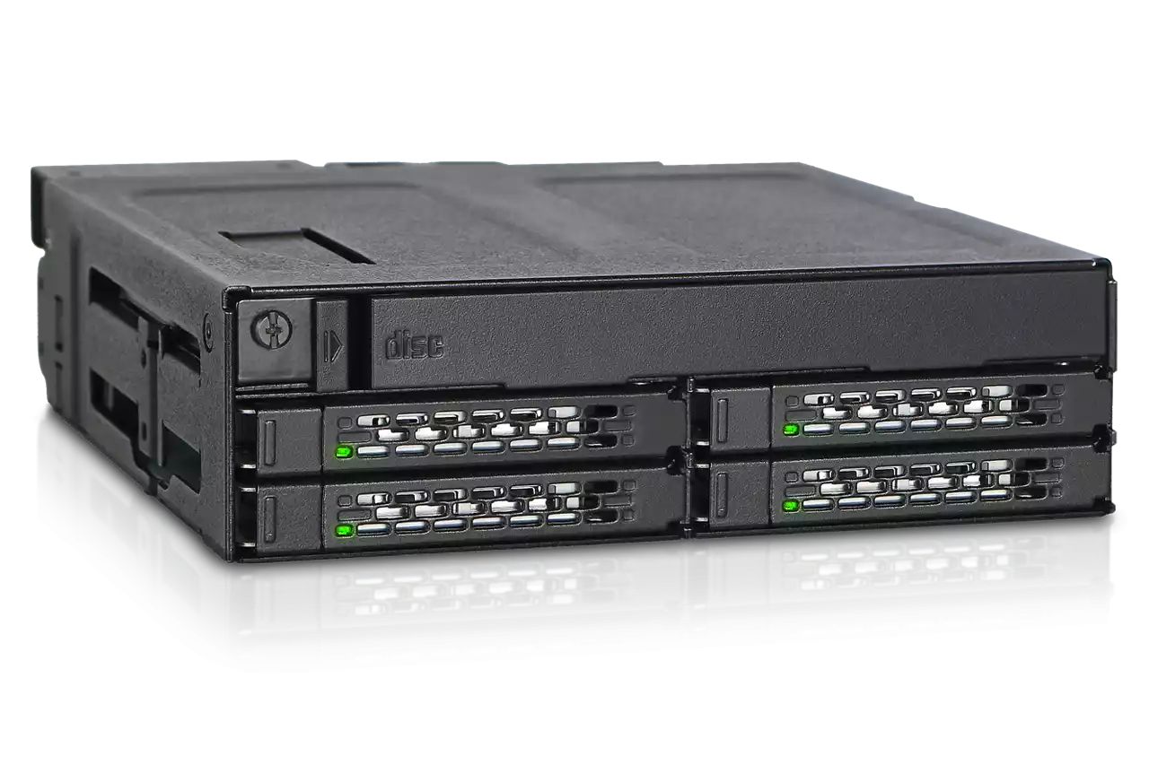 IcyDock ToughArmor MB604SPO-B 4 x 2.5