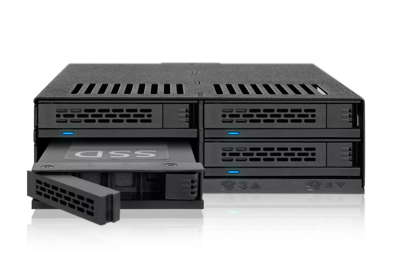 IcyDock ExpressCage MB324SP-B 4 Bay 2.5