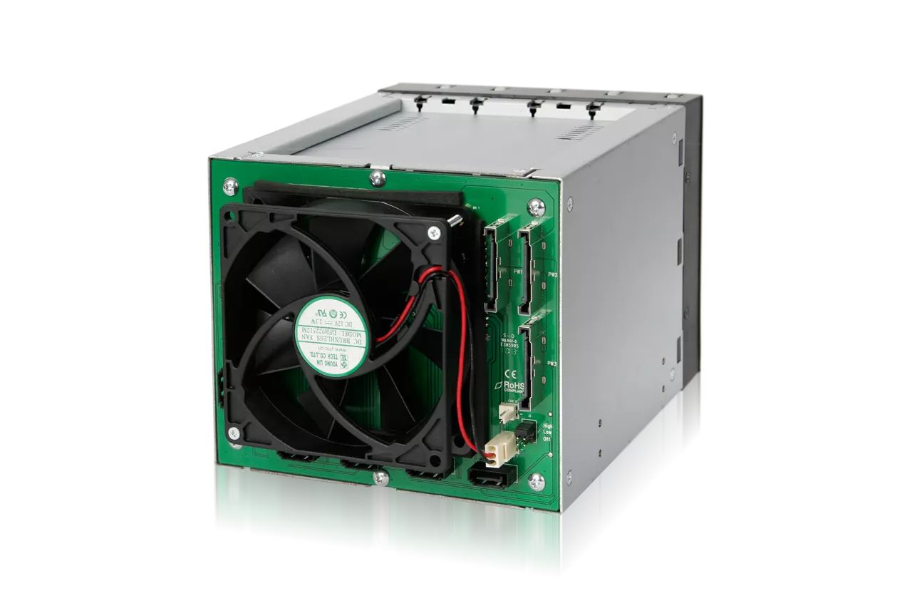 IcyDock FatCage MB155SP-B 5 Bay EZ-Tray 3.5