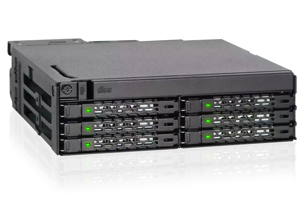 IcyDock ToughArmor MB606SPO-B 6 x 2.5