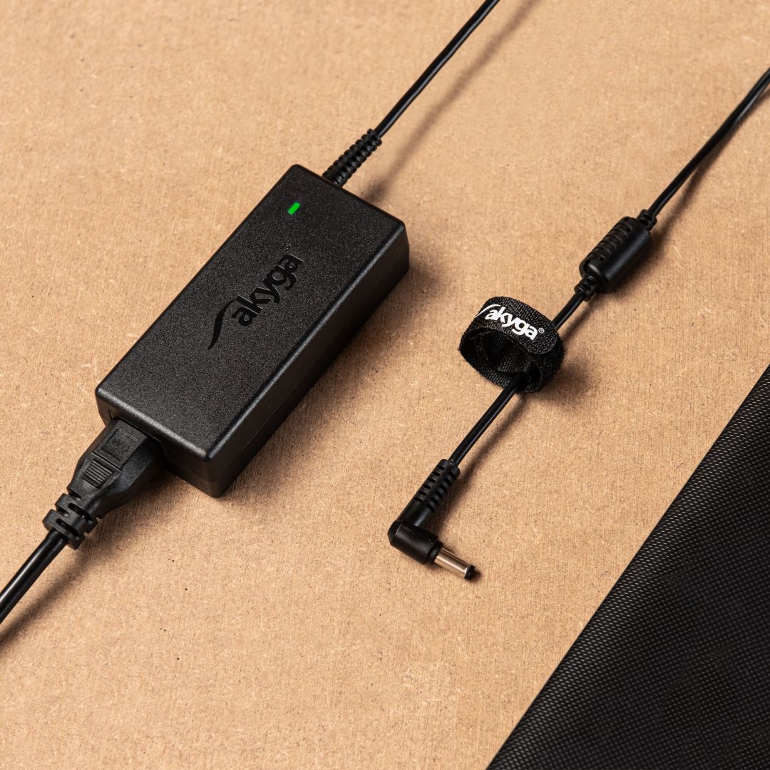 Akyga AK-ND-04 19V / 4,74A 90W 7,4x5mm HP hálózati notebook töltő