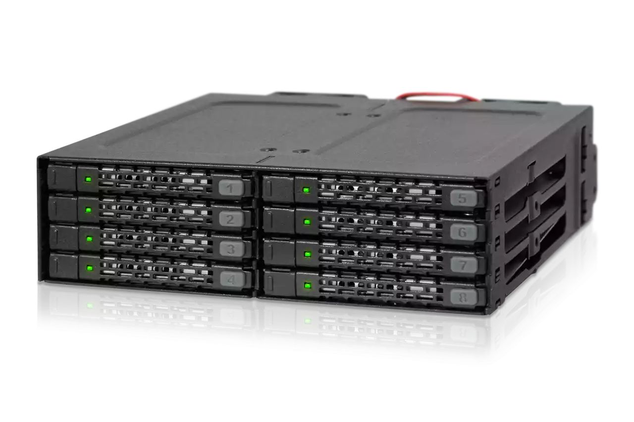 IcyDock ToughArmor MB998SP-B Rugged Full Metal 8 Bay 2.5