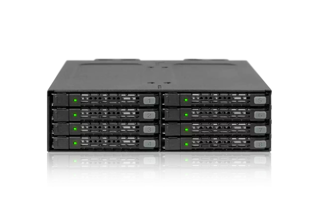 IcyDock ToughArmor MB998SP-B Rugged Full Metal 8 Bay 2.5