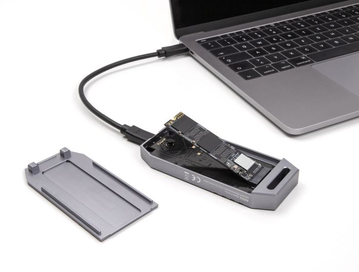 DeLock M.2 NVMe SSD Enclosure USB 40 Gbps tool free