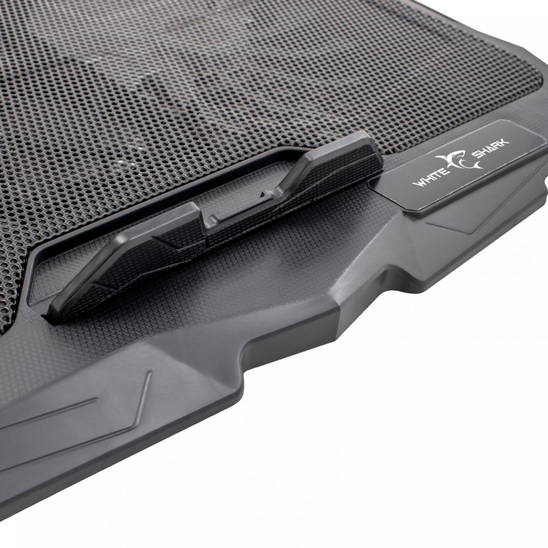 White Shark CP-25 Ice Warrior Notebook hűtő Black