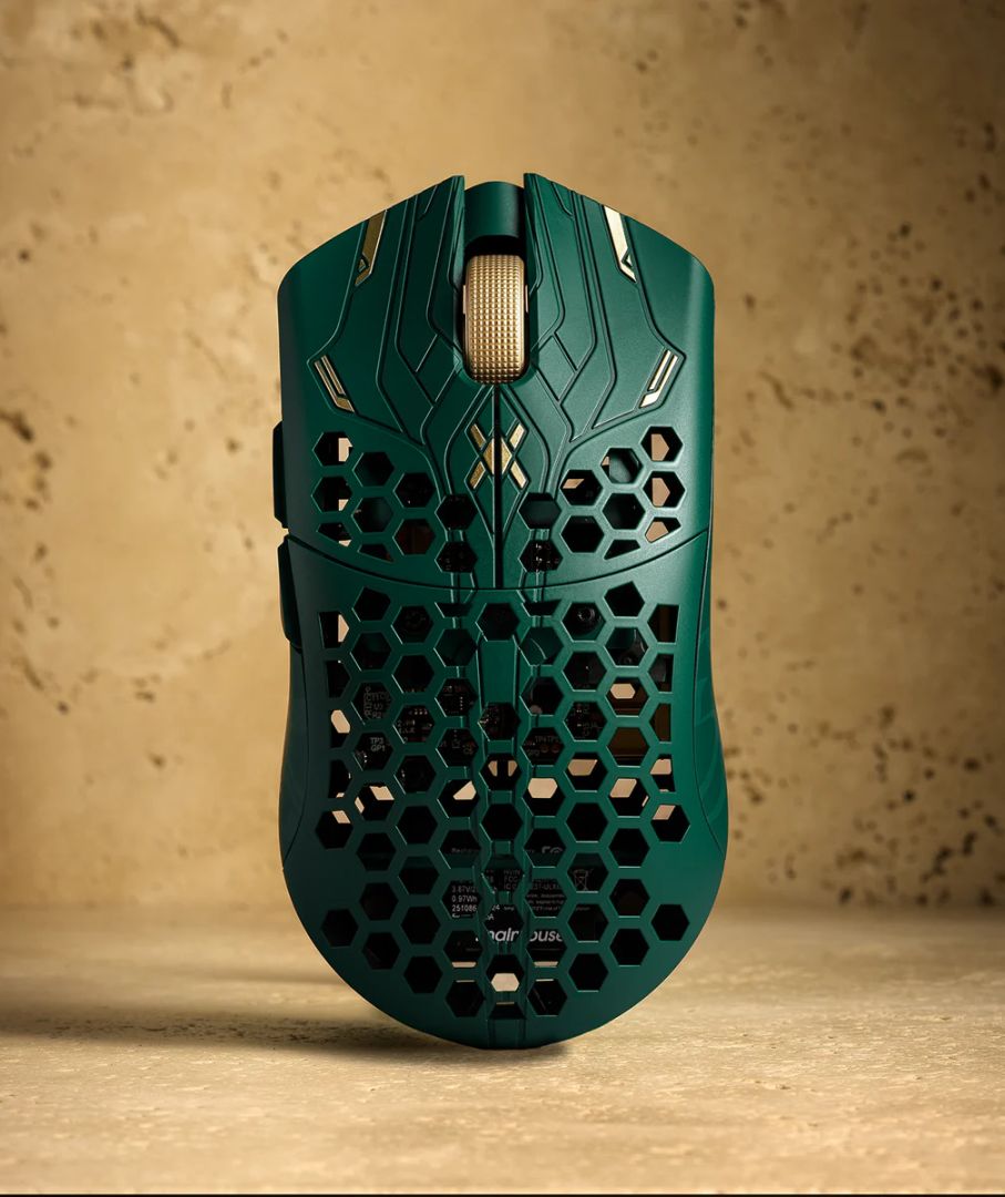 Finalmouse ULX Prophecy Tarik-Classic Wireless Gaming Mouse Green