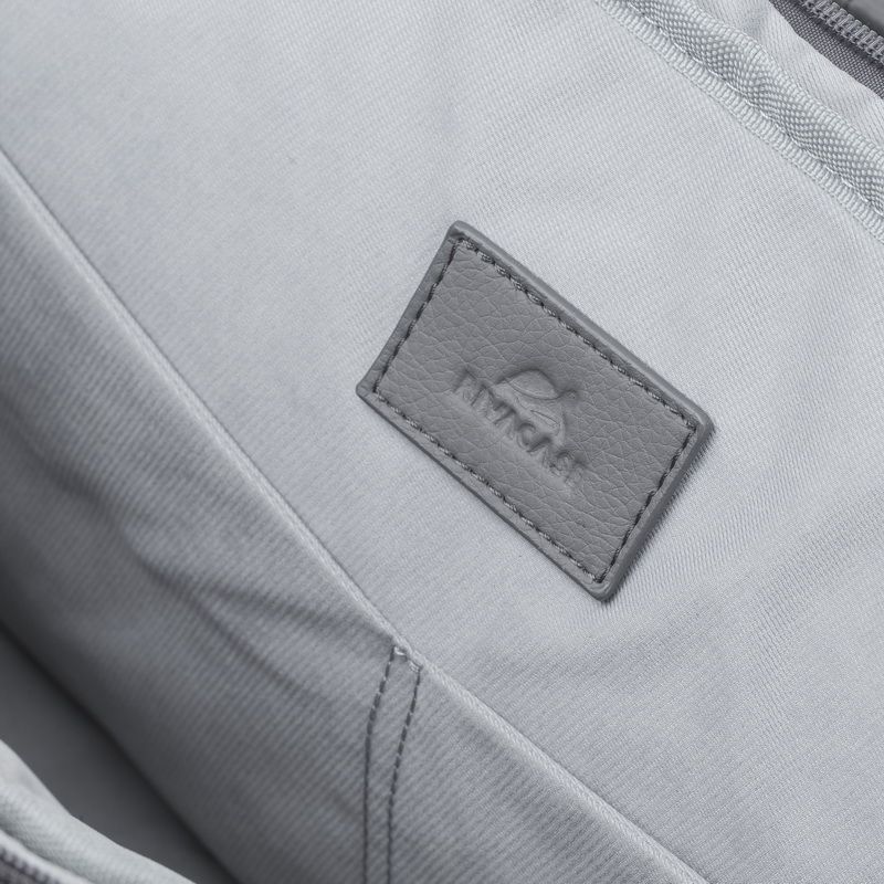 RivaCase 7930 Egmont MacBook Pro and Ultrabook bag 15,6