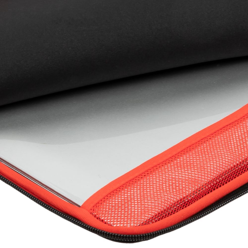 RivaCase 5224 MacBook Air 15