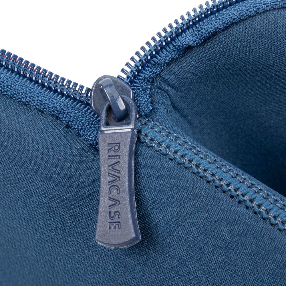 RivaCase 5226 Laptop sleeve 15,6