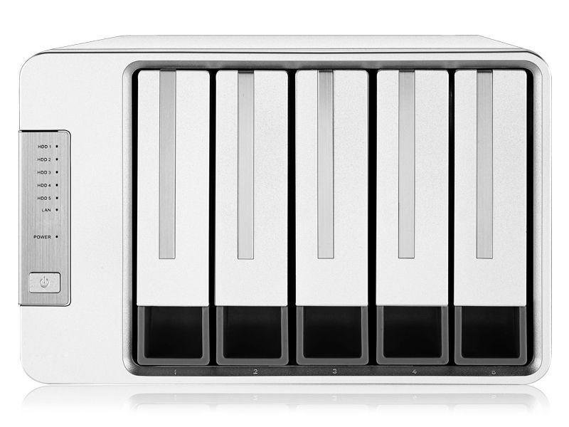 TerraMaster NAS F5-422 (4GB) (5xHDD)