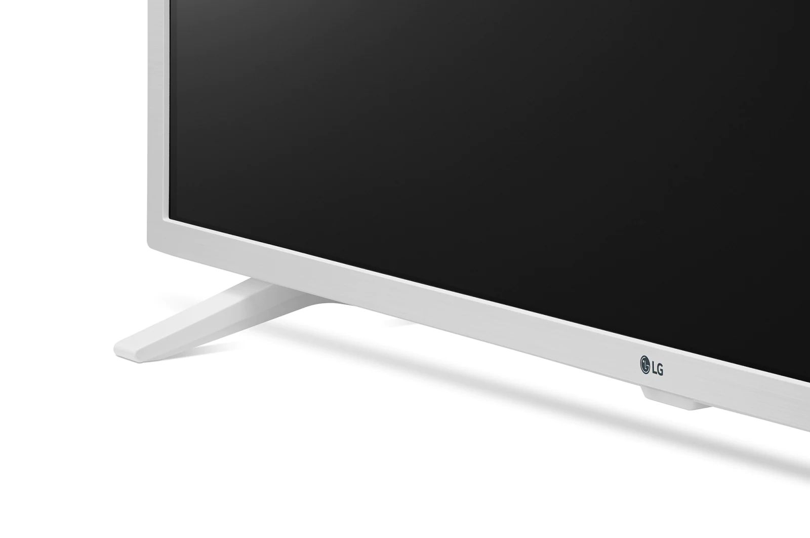 LG 32