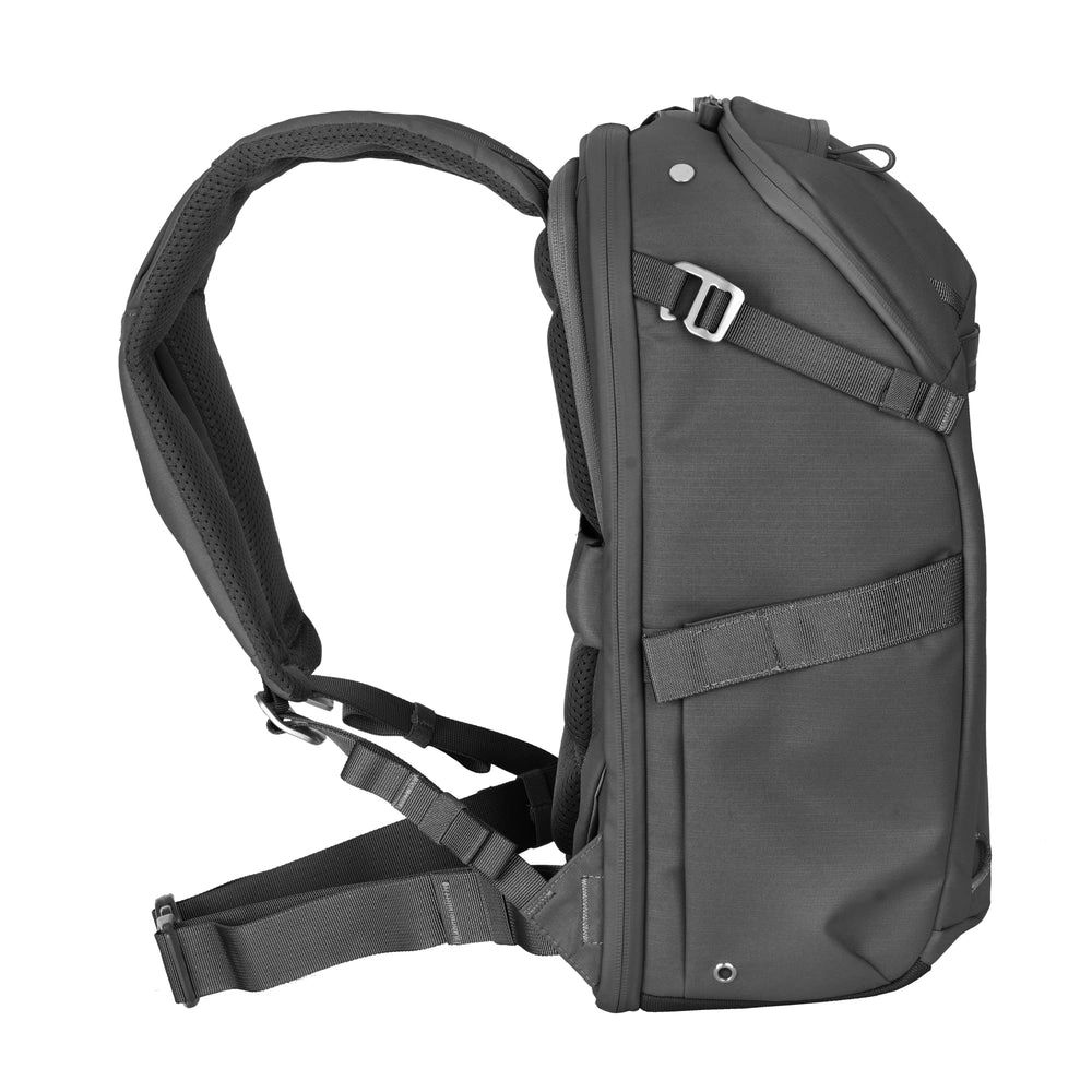 Vanguard B20L Veo Metro Backpack Black
