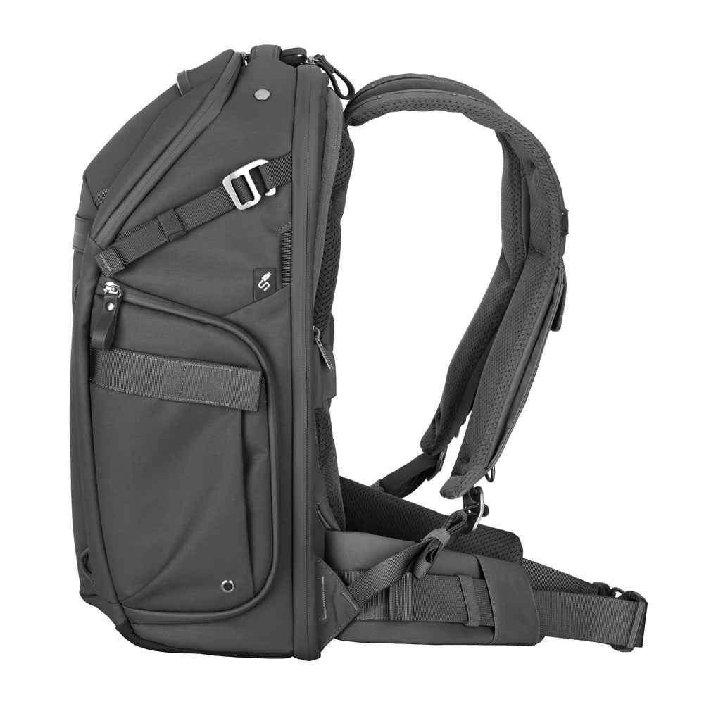 Vanguard B25L Veo Metro Backpack Black