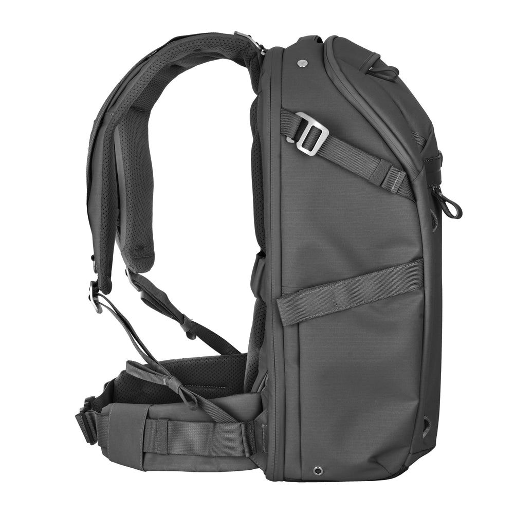 Vanguard B30L Veo Metro Backpack Black