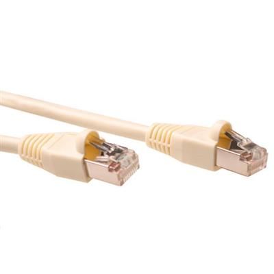 ACT CAT5E SF-UTP Patch Cable 1,5m Ivory