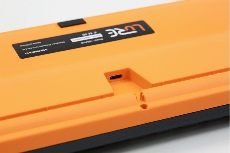 Varmilo VBM109 Bot: Lie USB EC V2 Rose Gaming Keyboard Gray/Orange HU