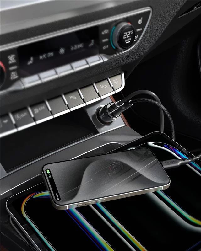 Spigen Essential 48W Car Charger EV482 Black