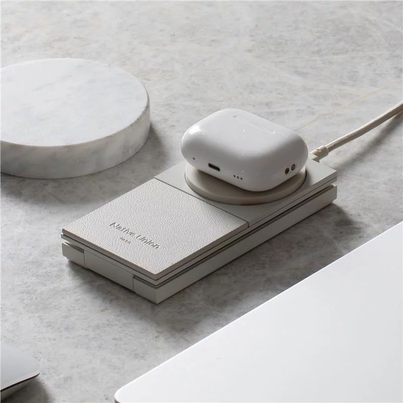 Native Union Rise 3-in-1 Qi2 wireless charger international Sandstone