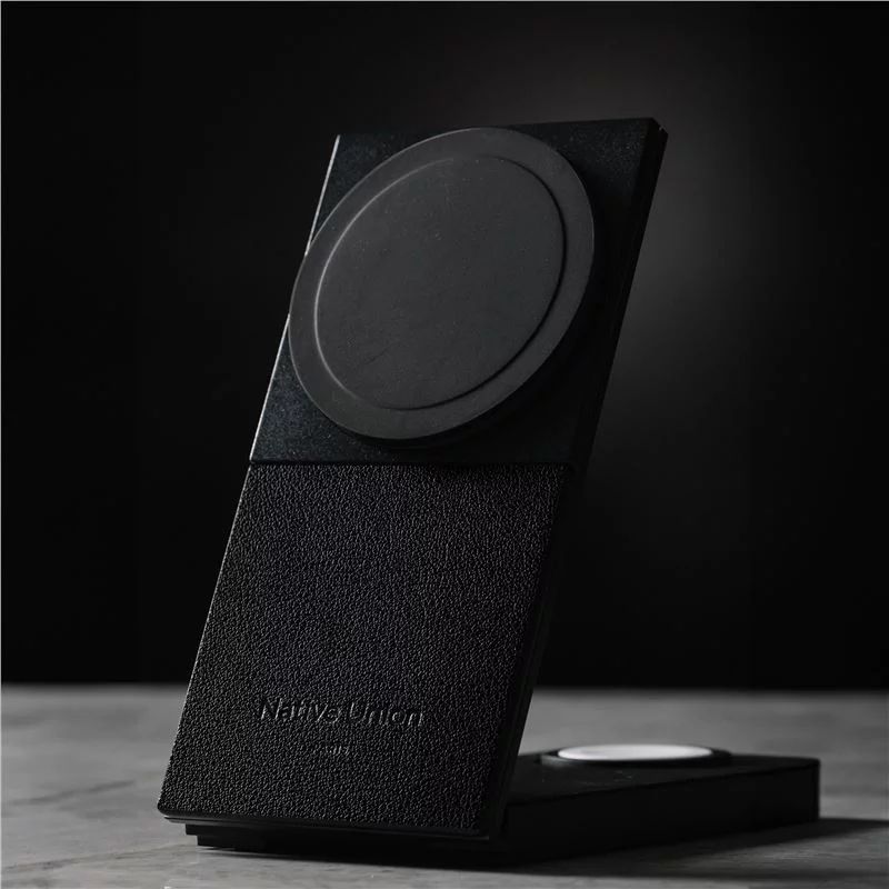 Native Union Rise 3-in-1 Qi2 wireless charger Black