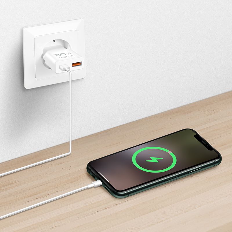 Logilink Dual-USB GaN charger 20W extra slim 1x USB-C (PD) 1x USB-A (QC) White