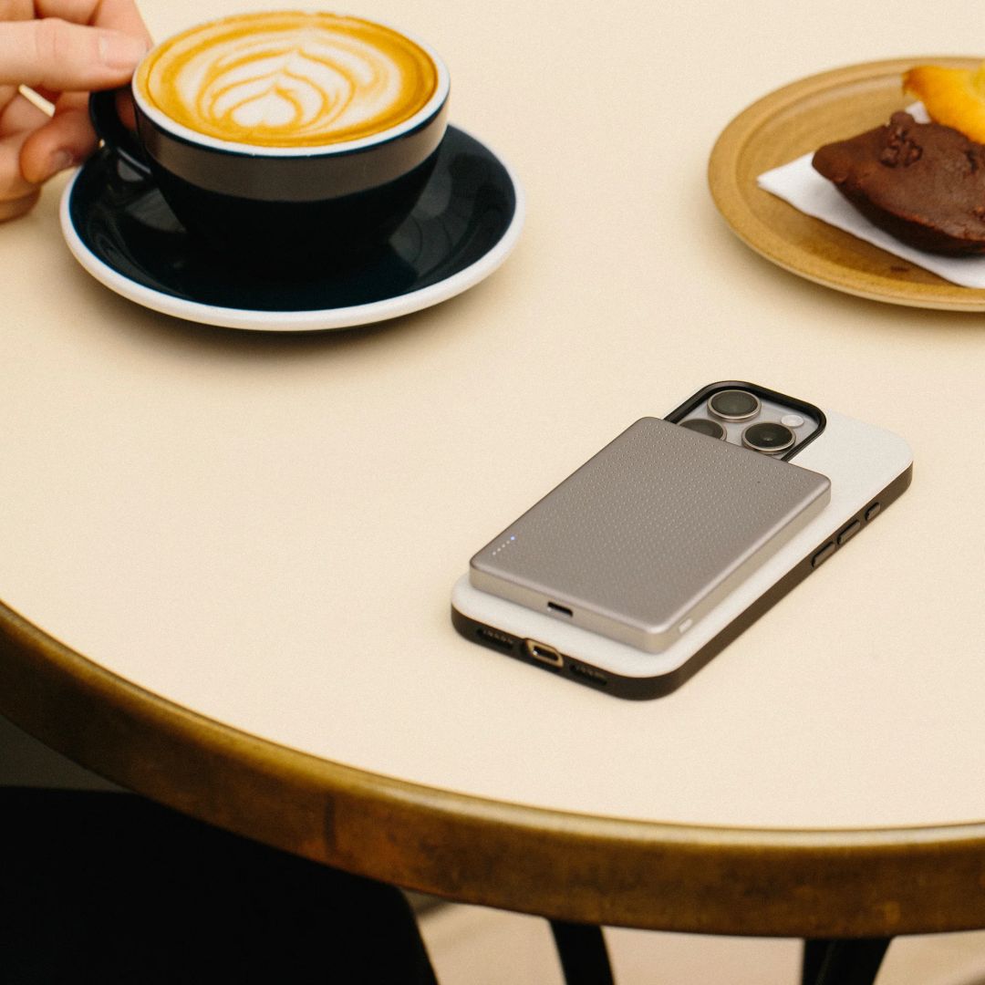 Native Union Active Magnetic 5000mAh Power Bank Sandstone