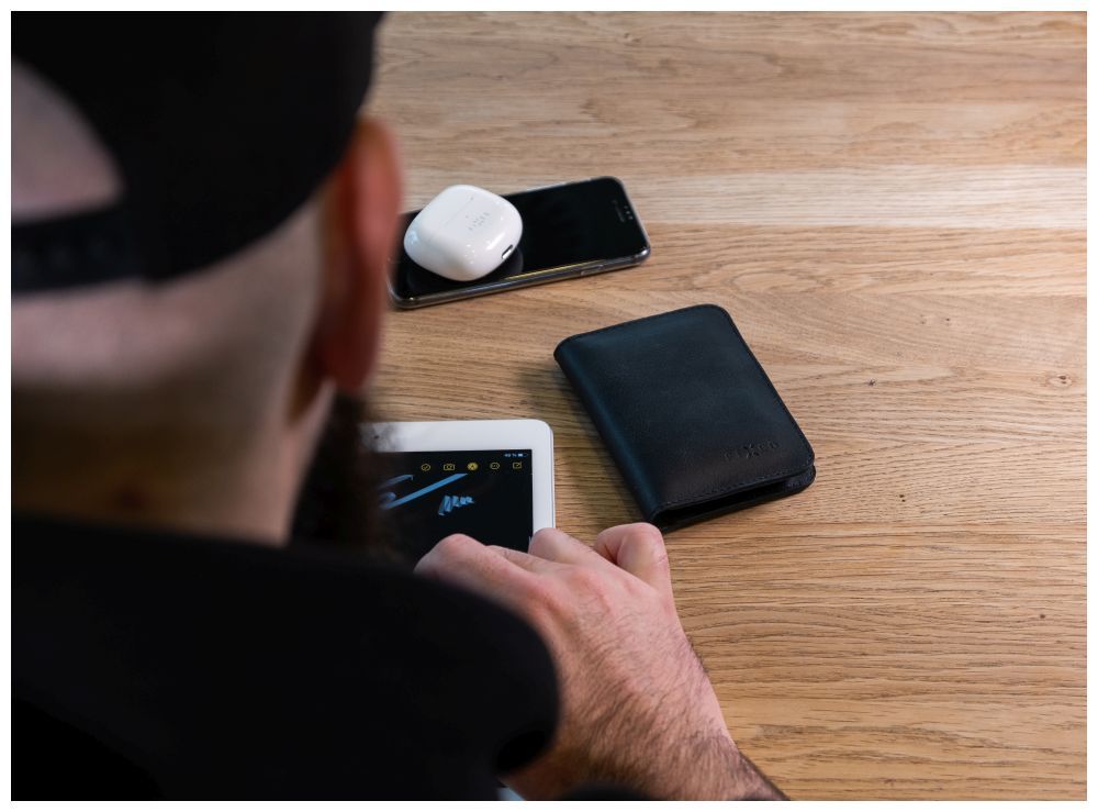 FIXED XL valódi bőr  pénztárca, fekete