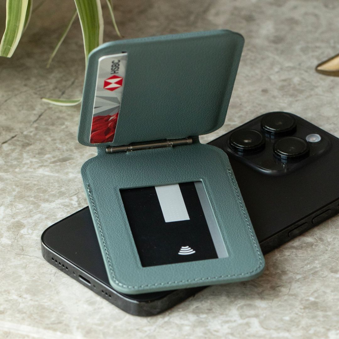 Native Union Active Wallet Stand Slate Green