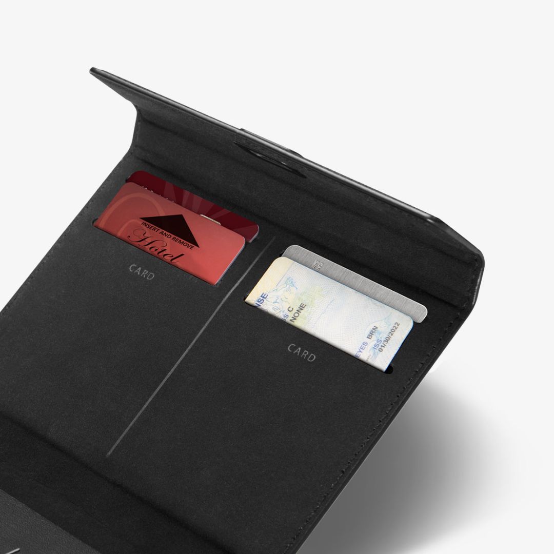 Spigen Universal Passport Holder Black