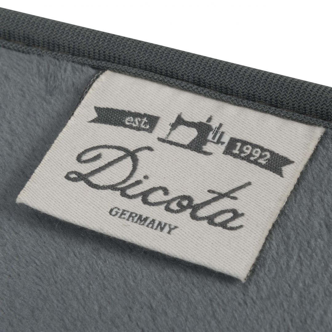 Dicota Laptop Sleeve Urban 16
