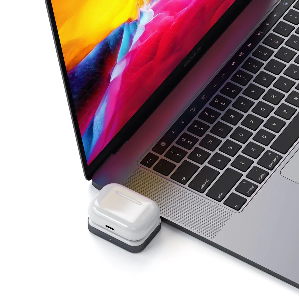 Satechi USB-C Wireless Charging Dock for AirPods (5W) Space Grey