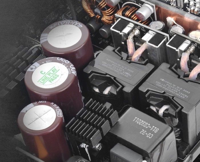 Thermaltake 1550W 80+ Titanium Toughpower TF1 