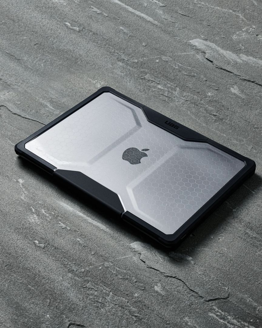 UAG Plyo MacBook Air 13