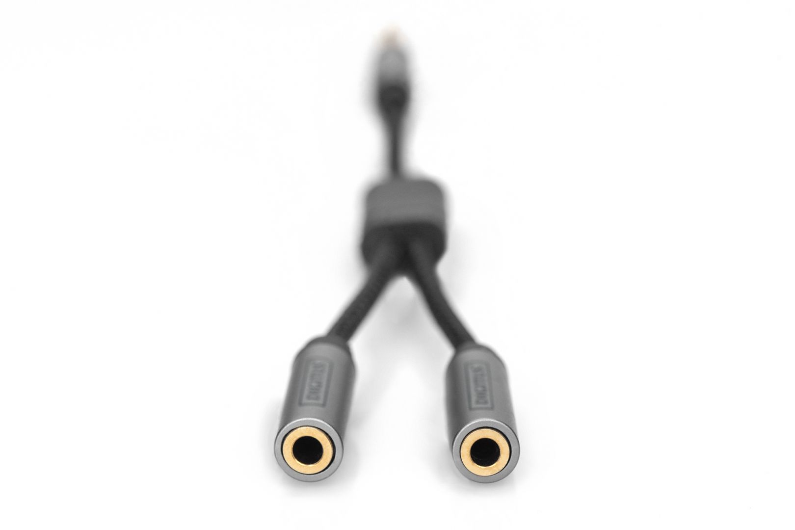 Digitus DB-510310-002-S Audio Splitter 3.5mm jack to 2x3.5 mm socket Black