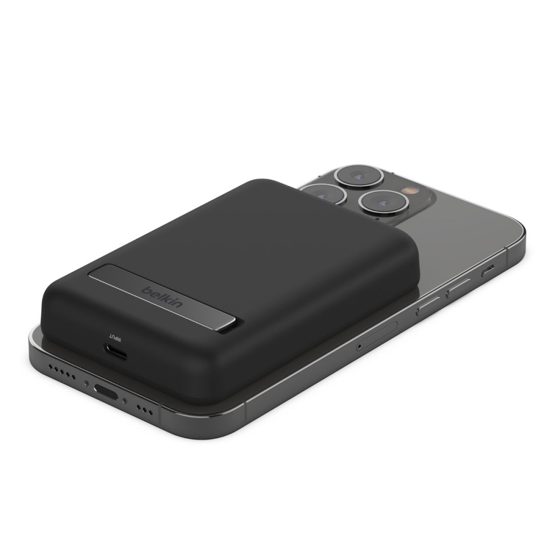 Belkin BPD004BTBK BoostCharge Magnetic Wireless 5000mAh PowerBank + Stand Black