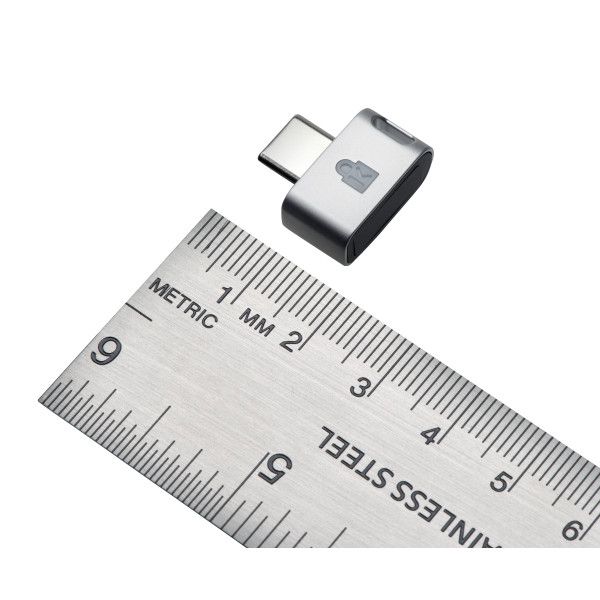 Kensington VeriMark Guard USB-C Fingerprint Security Key