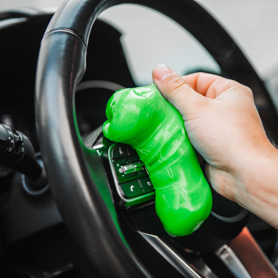 M.N.C Szuper tisztító gél műszerfalhoz, billentyűzethez 200g