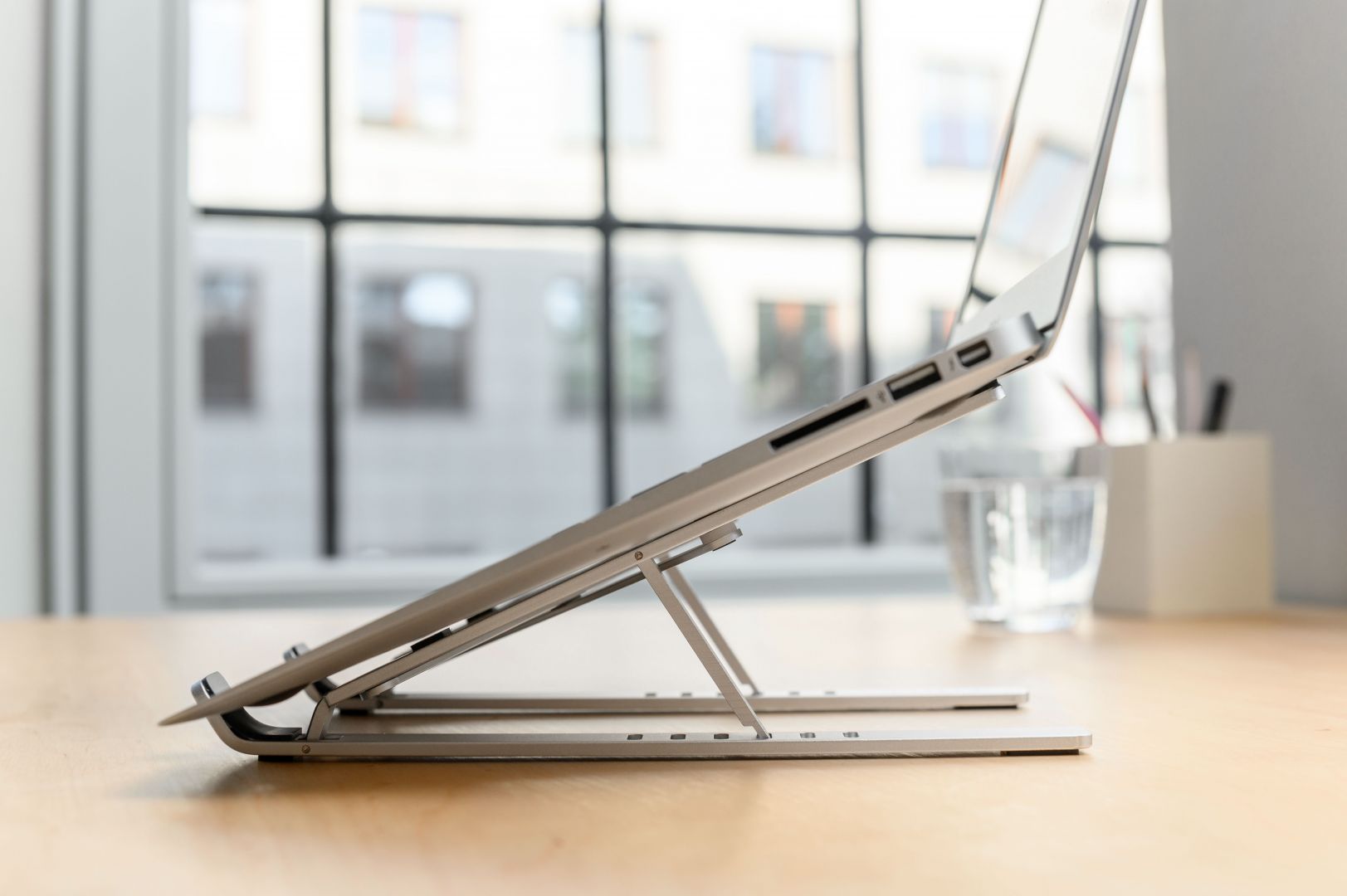 FIXED összecsukható notebook és tablet tartó aluminium Silver