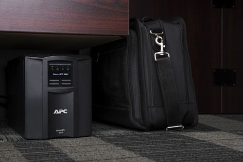 APC SMT1000IC Smart-UPS Line Interactive Tower LCD 1000VA UPS